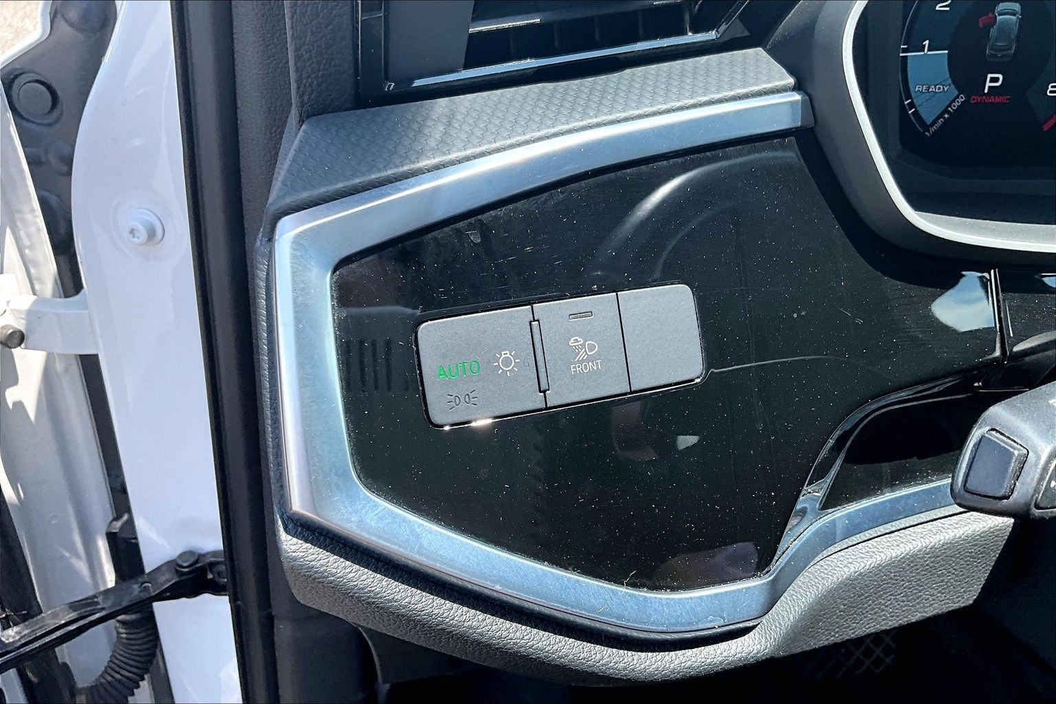 2024 Audi Q3 S line Premium