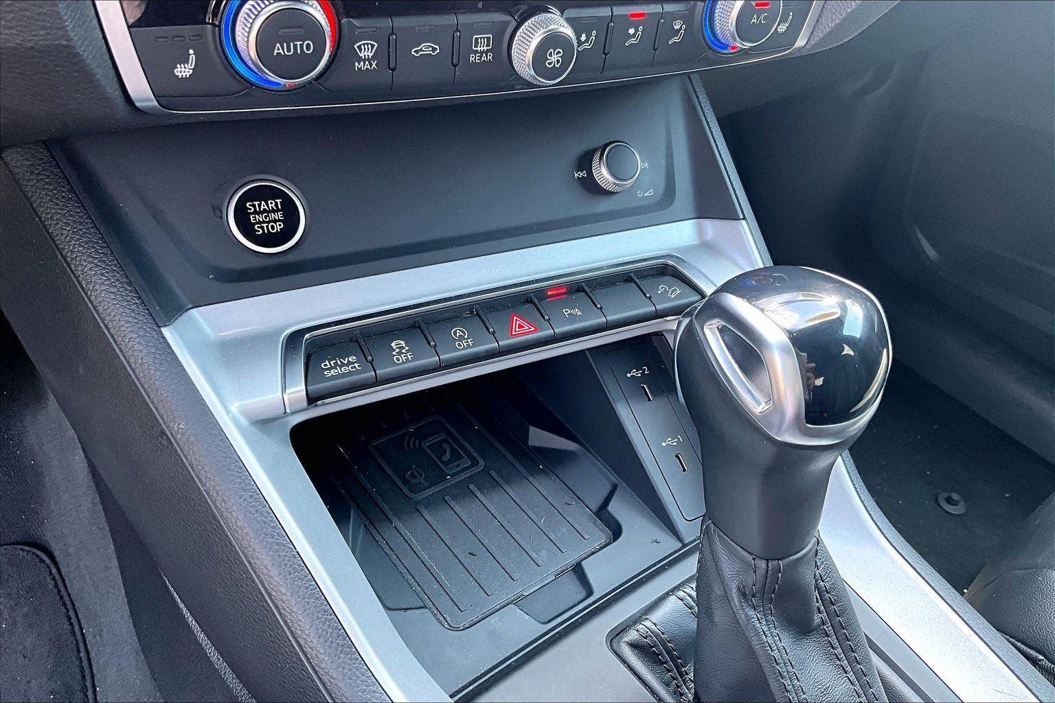2024 Audi Q3 S line Premium