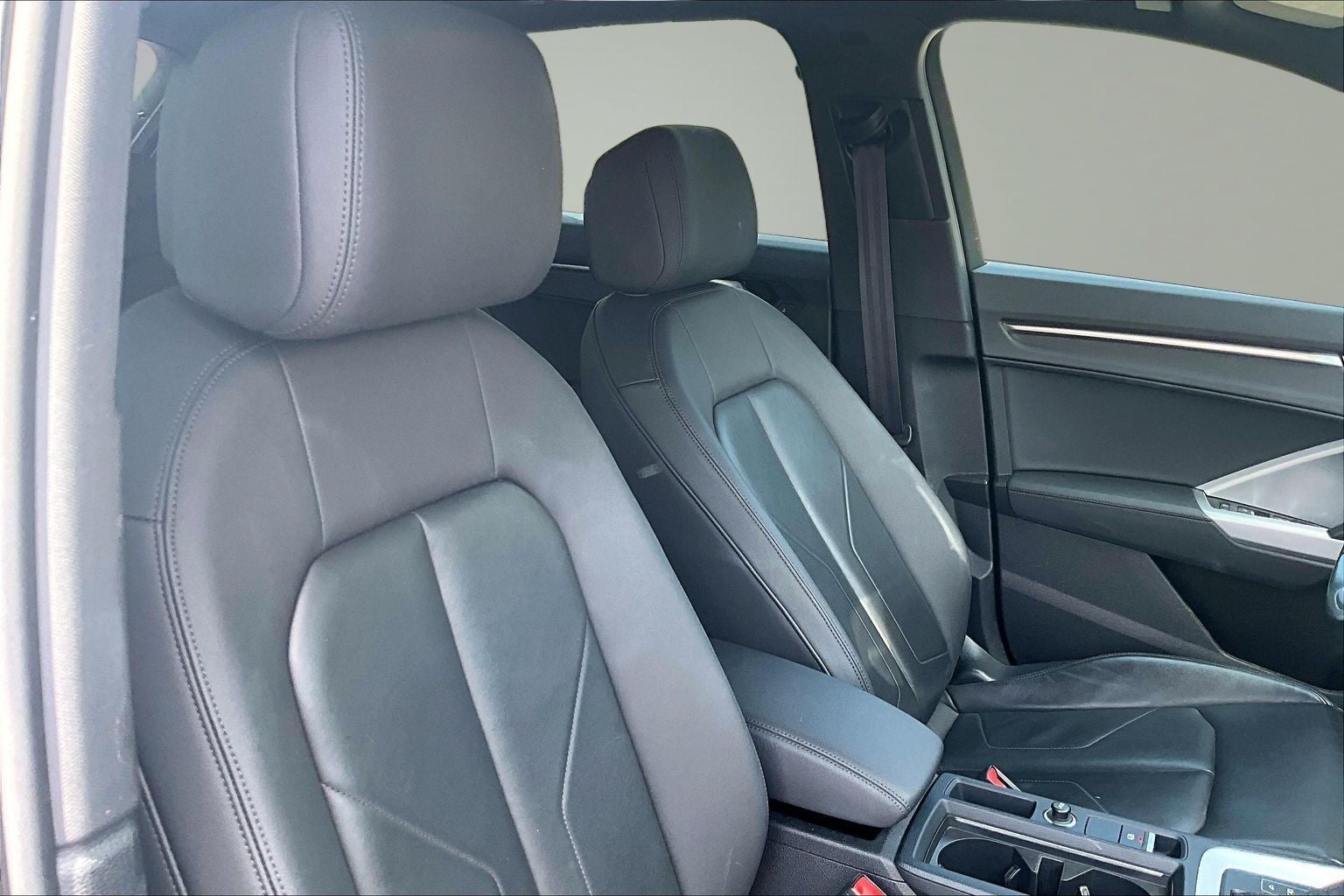 2024 Audi Q3 S line Premium