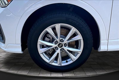 2024 Audi Q3 S line Premium