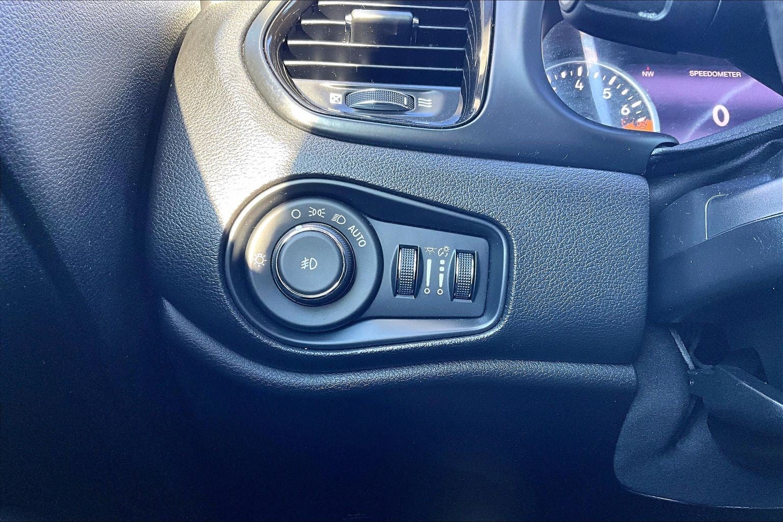 2018 Jeep Renegade Altitude