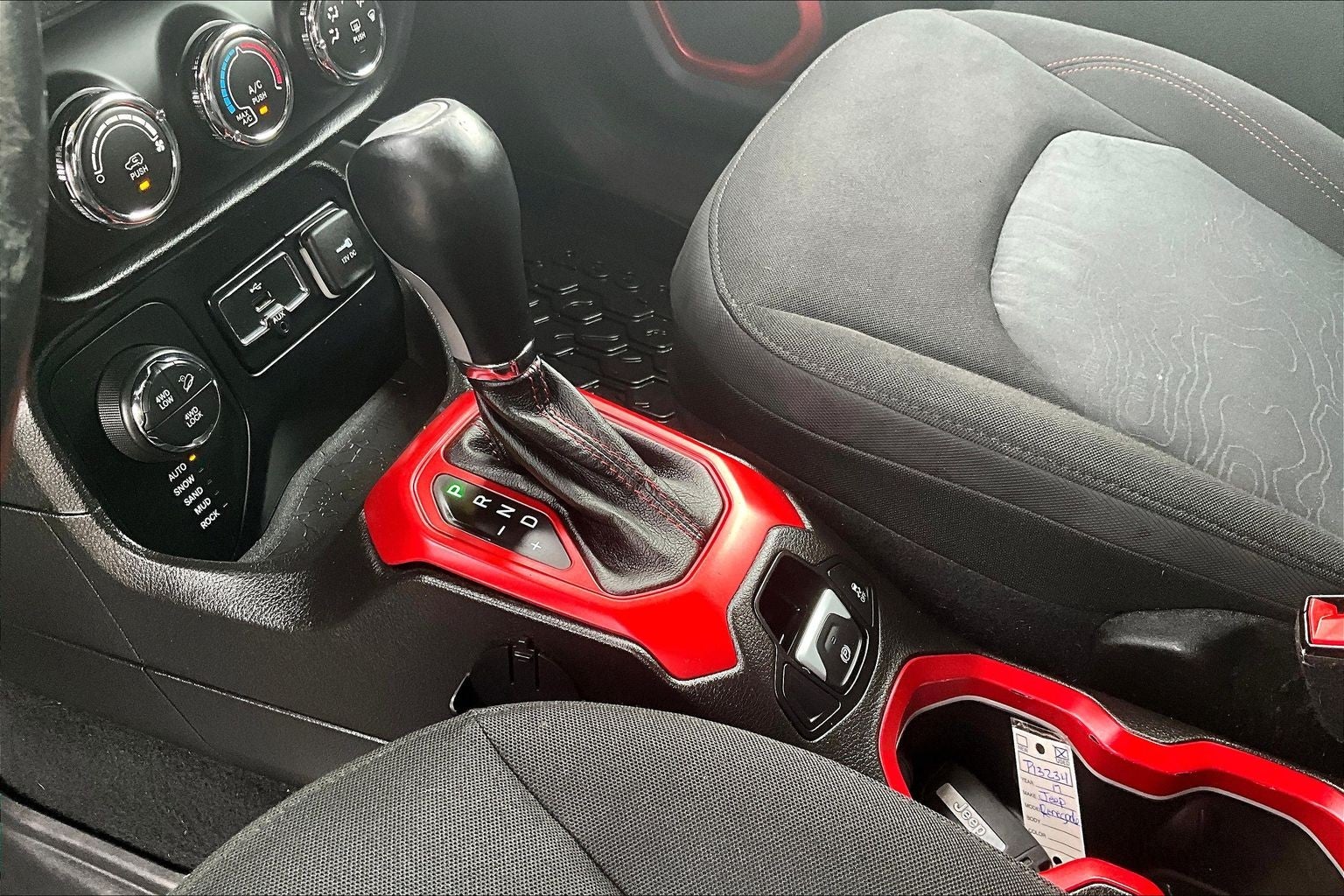 2017 Jeep Renegade Trailhawk