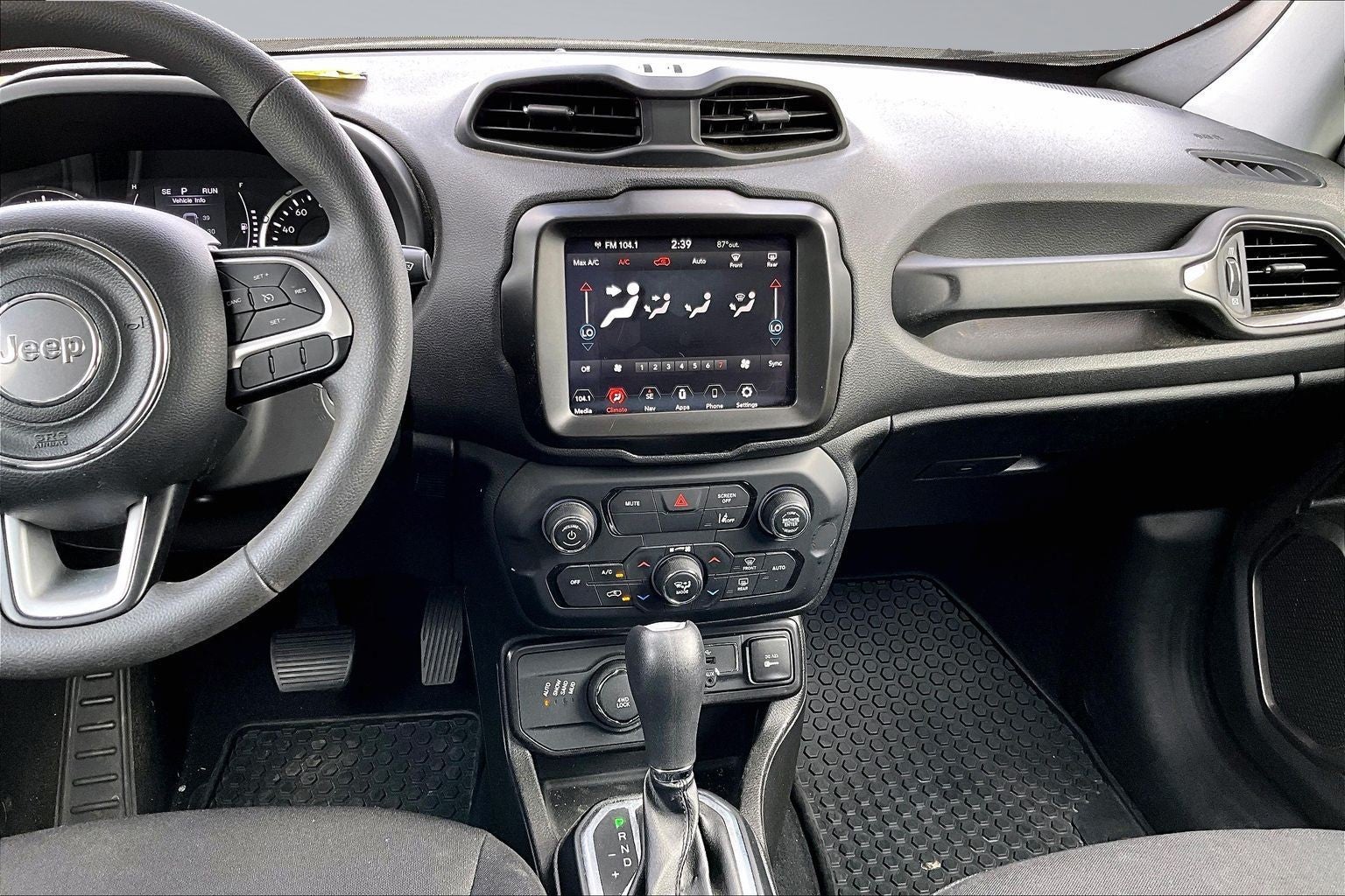 2023 Jeep Renegade Latitude