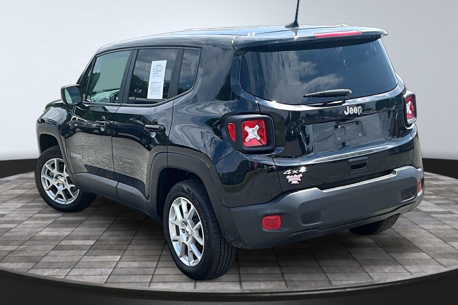 2023 Jeep Renegade Latitude